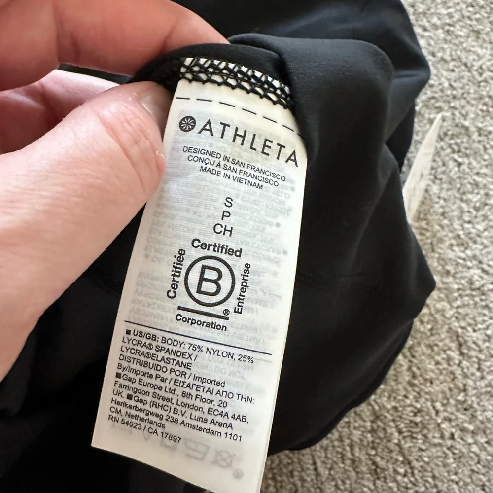 Athleta Transcend Skort – Size Small Black NWT Quick Drying + VitaFree Fabric‎